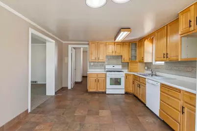 165 N 100 W, Fillmore, UT 84631 - Photo 12