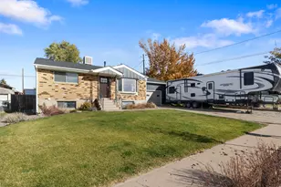 341 W 750 N, Clearfield, UT 84015 - Photo 2