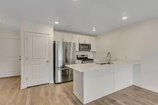 58 N Monitor Row E, Saratoga Springs, UT 84045 - Photo 4