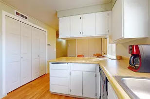 80 S 300 W, Panguitch, UT 84759 - Photo 18