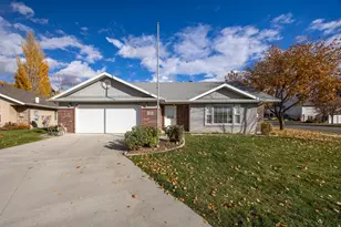 221 W 260 N, Hyde Park, UT 84318 - Photo 1