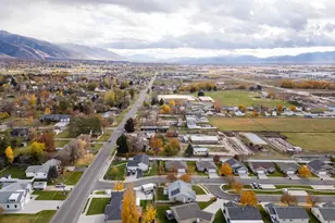 221 W 260 N, Hyde Park, UT 84318 - Photo 34