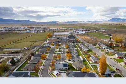 221 W 260 N, Hyde Park, UT 84318 - Photo 32