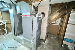 230 E 100 S, Price, UT 84501 - Photo 36