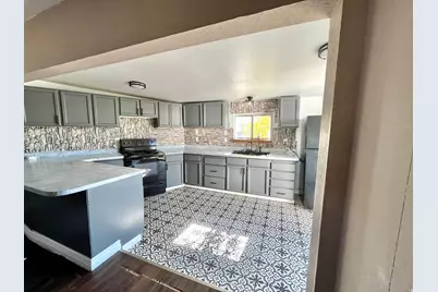 230 E 100 S, Price, UT 84501 - Photo 20