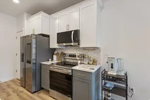 271 W Bishop Pl N, Salt Lake City, UT 84103 - Photo 10