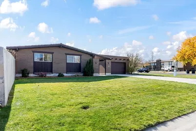 2883 W Janalee Dr, West Jordan, UT 84088 - Photo 2