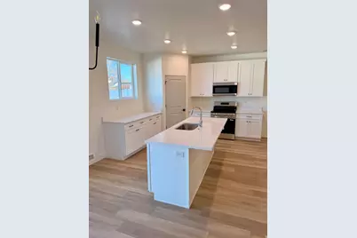 2833 S 9150 W #3, Magna, UT 84044 - Photo 4