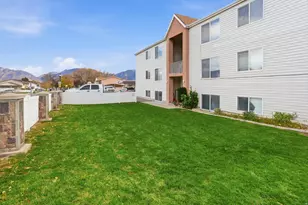 1689 W 8295 S, West Jordan, UT 84088 - Photo 2