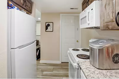 1689 W 8295 S #2, West Jordan, UT 84088 - Photo 10