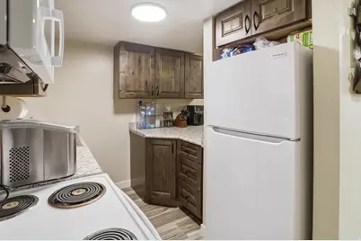 1689 W 8295 S #2, West Jordan, UT 84088 - Photo 2