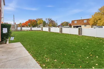 1689 W 8295 S #2, West Jordan, UT 84088 - Photo 4