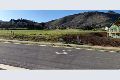 116 E Hampton Dr #4, Midway, UT 84049 - Photo 2
