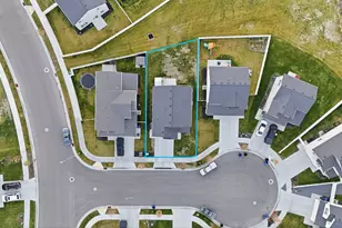 2011 Wren Cir, Logan, UT 84321 - Photo 4