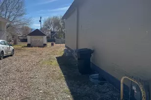 45 W Main St, Moroni, UT 84646 - Photo 24