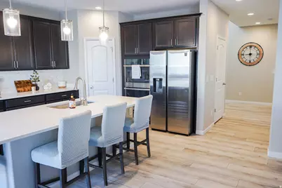82 N Independence Way, Saratoga Springs, UT 84045 - Photo 8