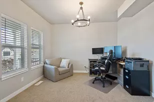 7091 N Oquirrh Rnch Pkwy, Eagle Mountain, UT 84005 - Photo 12