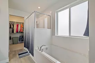 7091 N Oquirrh Rnch Pkwy, Eagle Mountain, UT 84005 - Photo 20