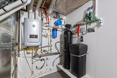 7091 N Oquirrh Ranch Pkwy, Eagle Mountain, UT 84005 - Photo 28