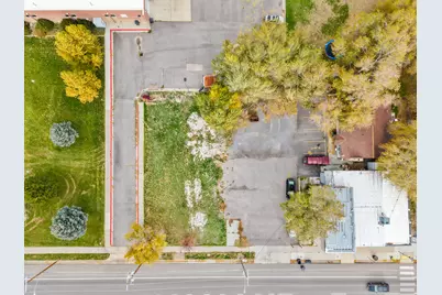 196 W Main St, Grantsville, UT 84029 - Photo 4