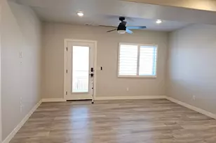 2422 S Blue Water Ln, Saratoga Springs, UT 84045 - Photo 32