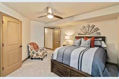 2017 W 450 S, Saint George, UT 84770 - Photo 32