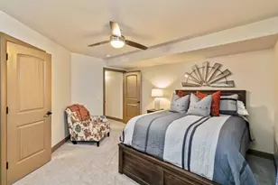 2017 W 450 S, Saint George, UT 84770 - Photo 32