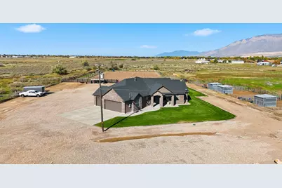 3862 W 400 S, West Weber, UT 84401 - Photo 26