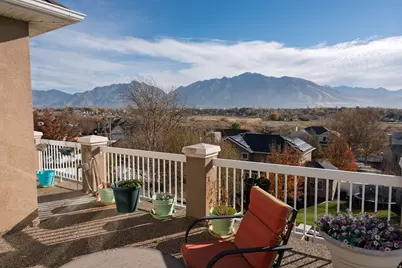 12091 S Lampton View Dr W, Riverton, UT 84065 - Photo 16