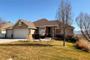 12091 S Lampton View Dr W, Riverton, UT 84065 - Photo 2