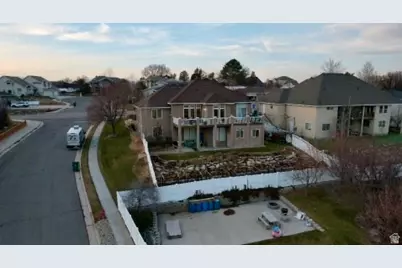 12091 S Lampton View Dr W, Riverton, UT 84065 - Photo 32