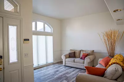 12091 S Lampton View Dr W, Riverton, UT 84065 - Photo 4