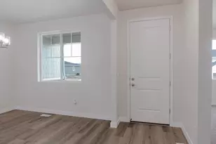 867 W Fallow Dr S, Saratoga Springs, UT 84045 - Photo 2