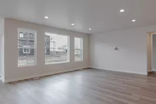 867 W Fallow Dr S, Saratoga Springs, UT 84045 - Photo 8