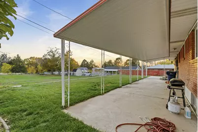 328 E 100 N, Clearfield, UT 84015 - Photo 28