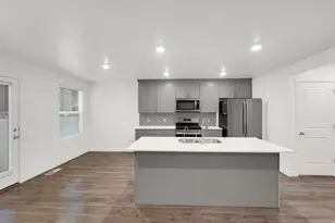 8559 W Meadow Bank Wy, Magna, UT 84044 - Photo 8