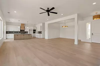 1585 E Black Brush Dr, Washington, UT 84780 - Photo 10