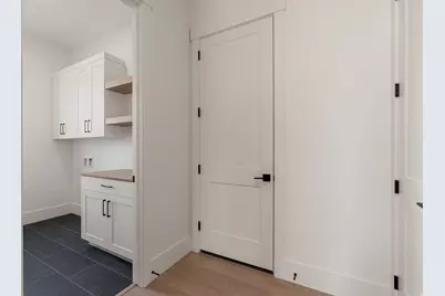 1585 E Black Brush Dr, Washington, UT 84780 - Photo 18