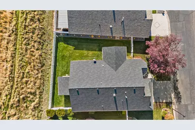 1660 E 900 S #18, Clearfield, UT 84015 - Photo 32