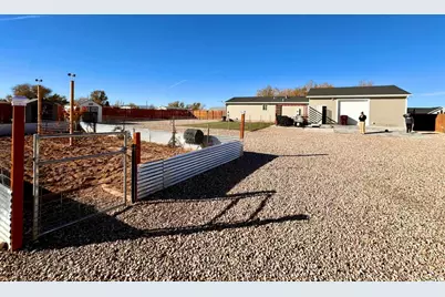 5348 N 3000 W, Cedar City, UT 84721 - Photo 24