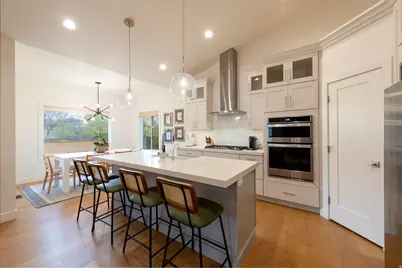 1574 E Winward Dr, Holladay, UT 84117 - Photo 14