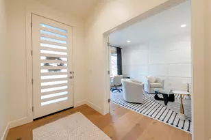 1574 E Winward Dr, Holladay, UT 84117 - Photo 4