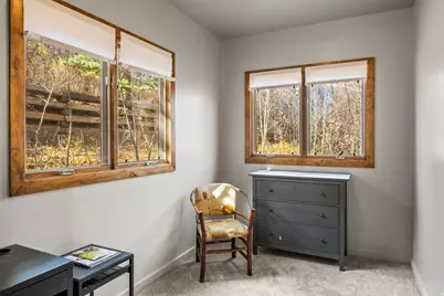 1445 Crescent Rd, Park City, UT 84060 - Photo 16