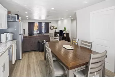 3306 N Fairfield Rd, Layton, UT 84041 - Photo 12