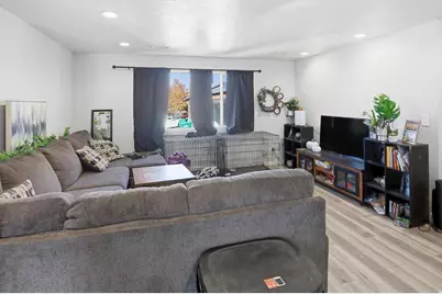 3306 N Fairfield Rd, Layton, UT 84041 - Photo 20