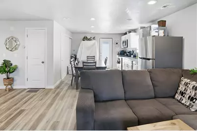 3306 N Fairfield Rd, Layton, UT 84041 - Photo 18