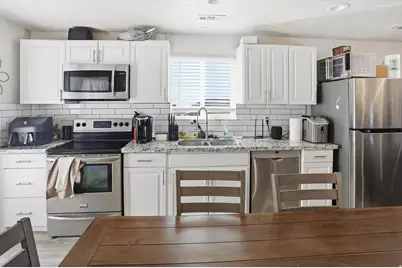 3306 N Fairfield Rd, Layton, UT 84041 - Photo 22