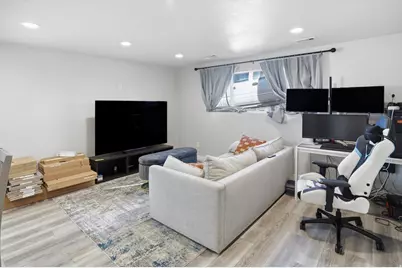 3306 N Fairfield Rd, Layton, UT 84041 - Photo 10