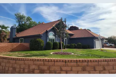 2823 S Calle Las Casitas, Saint George, UT 84790 - Photo 2