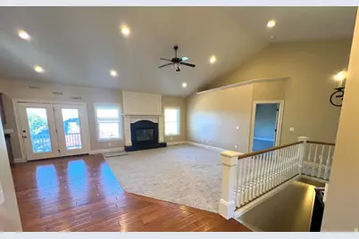1211 Grandview Dr, Providence, UT 84332 - Photo 8